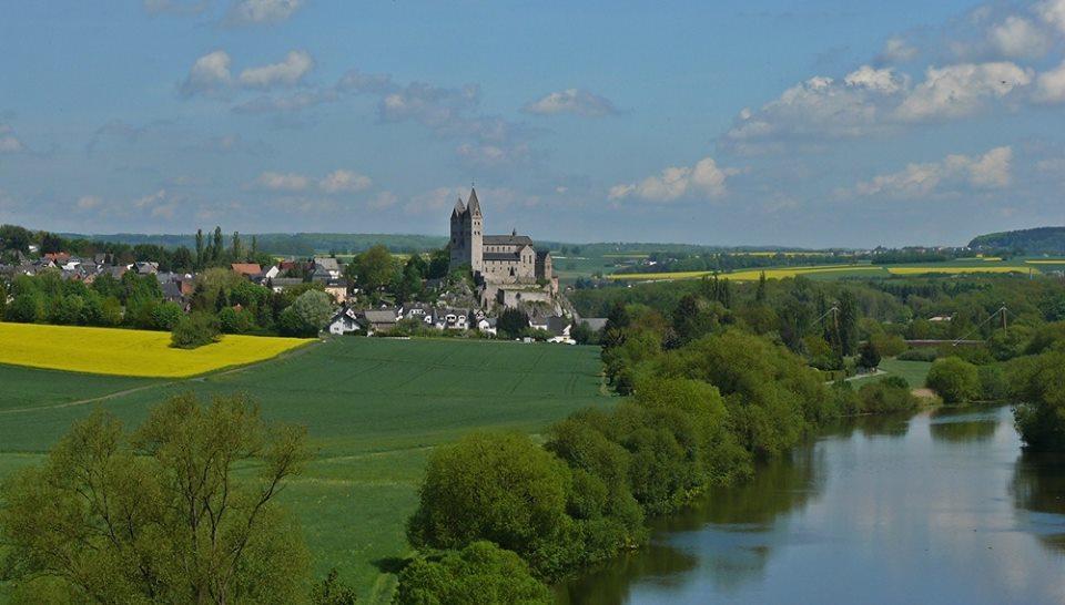 Hotel Gaestehaus Priester Limburg an der Lahn Extérieur photo